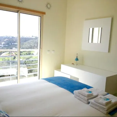 Apartment One Bedroom With Sea View Shared Pool And Balcony At 1 Km Away From The Albufeira