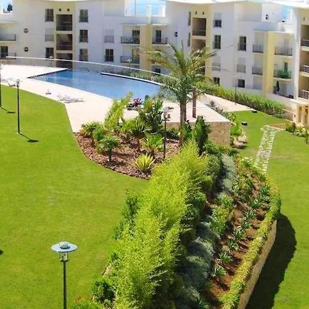 One Bedroom With Sea View Shared Pool And Balcony At 1 Km Away From The Albufeira